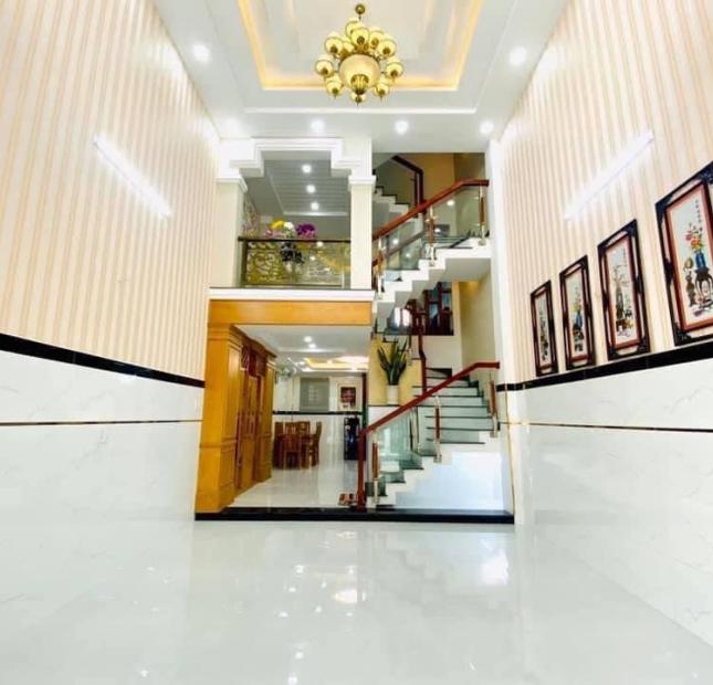HUỲNH TẤN PHÁT - CẦU PHÚ XUÂN - NHÀ BÈ - HẺM XE TẢI - (3,5m x 15m)