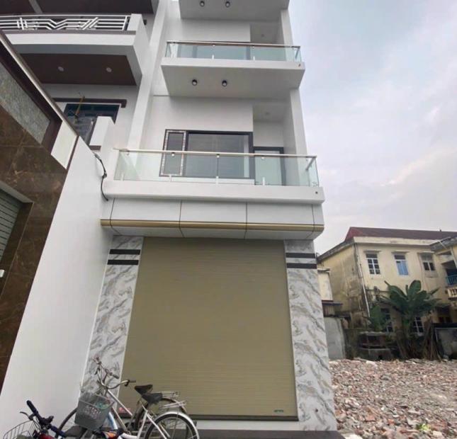 Bán nhà 3 tầng giữa trung tâm Đồng Hoà, Kiến An, ô tô đỗ cửa