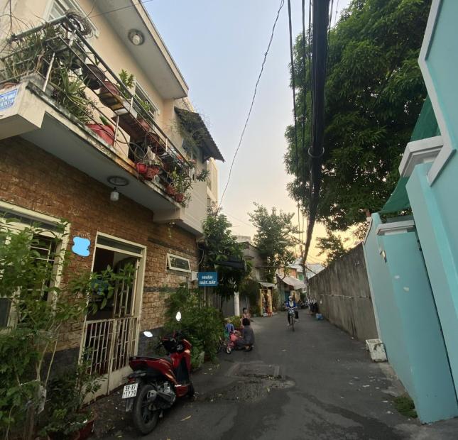 GÒ VẤP - NHÀ MẶT TIỀN- XE HƠI ĐẬU CỬA – 29M2 CHỈ 3.0 TỶ- NGANG 6M HIẾM CÓ KHÓ TÌM