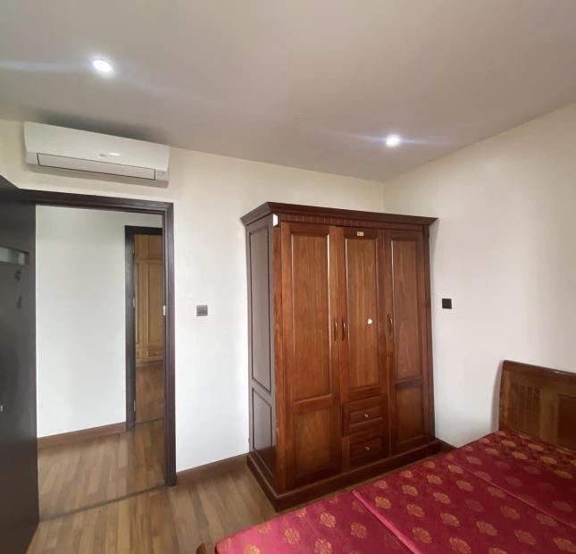 QUÁ ĐẸP ! Bán chung cư Homecity Trung Kính CG 100m 3PN LÔ GÓC tặng nội thất BÁN GẤP 0969040000 giá 4.x ty