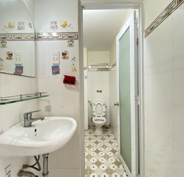 Bán nhà hẻm 2174 Huỳnh Tấn Phát, Nhà Bè, DT 4x12m, 2 lầu, 4pn, 3wc, Giá 4,19 tỷ.
