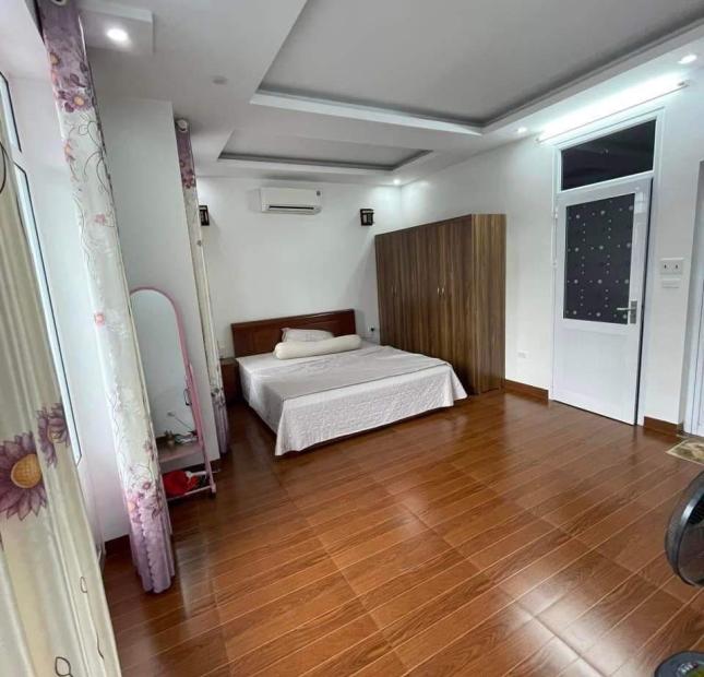 BÁN NHÀ 5 TẦNG KĐT CỘT 5,P.HỒNG HÀ,HẠ LONG. DT: 77.75M2,MT:6M !!!