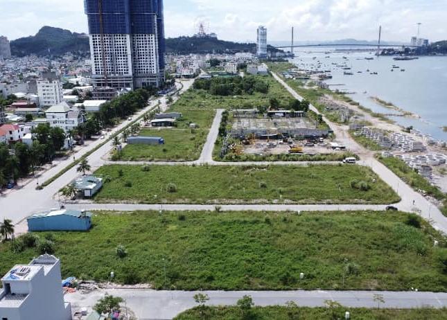 CHÍNH CHỦ CẦN BÁN GẤP Ô GÓC TRỤC ĐƯỜNG TO 31M KĐT HK AMR