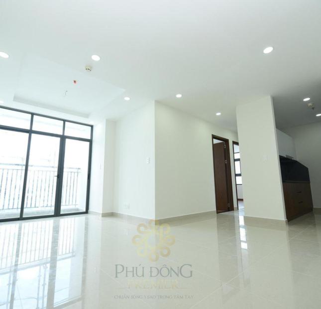 Chính chủ bán nhanh căn hộ Phú Đông Premier giá chỉ 2,1 tỷ, tầng cao view thoáng, SHR