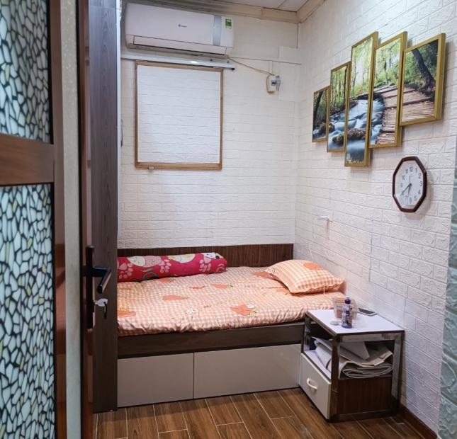 Bán nhà Văn Hương, Đống Đa 50m² 2 ngủ, 1,55 tỷ, nhà đẹp về ở luôn