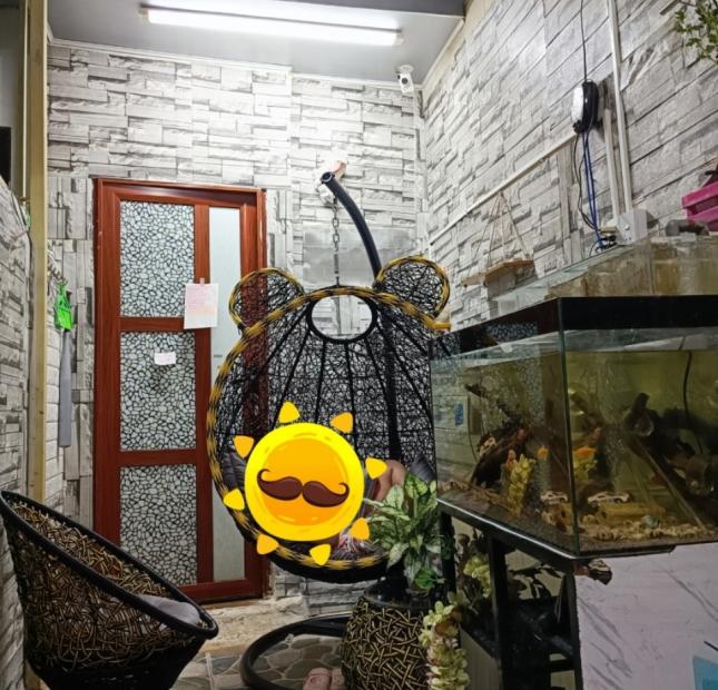 Bán nhà Văn Hương, Đống Đa 50m² 2 ngủ, 1,55 tỷ, nhà đẹp về ở luôn