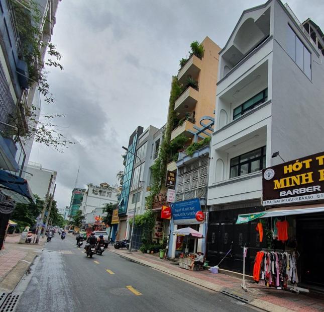 Bán căn nhà mới - 3 tháng 2 Q.10, DT: 4x14m, giá 9 tỷ