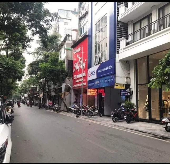 bán khách sạn Hoàn Kiếm, 60m² x 8 tầng, khu vực phố đi bộ, hiếm nhà bán, dòng tiển ổn định 