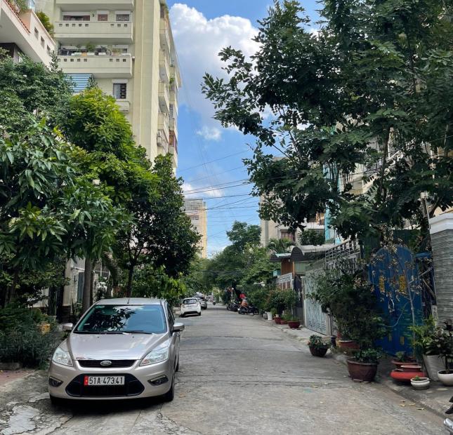 Nhà hẻm 5m -243 Tô Hiến Thành Q.10, DT: 4.2x21m, 6 tầng+hầm+thang máy, HĐ thuê 50tr/1th, giá 17 tỷ