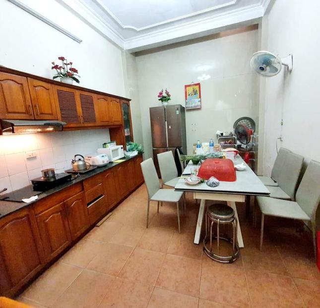 Bán nhà Ngõ 116 Nguyễn Xiển, sát phố, ô tô, kinh doanh, ở ngay, 62m*5T, nhỉnh 12 tỷ