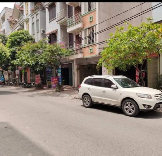 Nguyễn Khuyến - Văn Quán phân lô, ô tô tránh vỉa hè, 2 mặt đường 35mx5T 5.2 tỷ