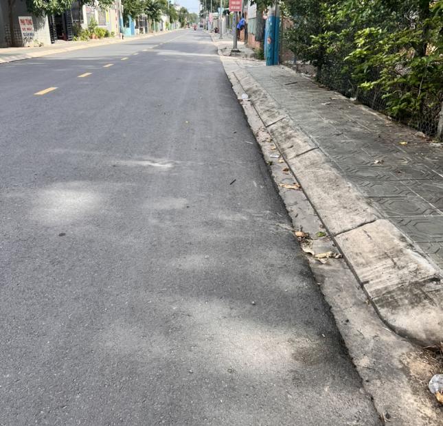 Ngộp thở lô 150m3 gần chợ chánh lưu, đất sổ sẵn, đường nhựa 6m xây trọ tốt