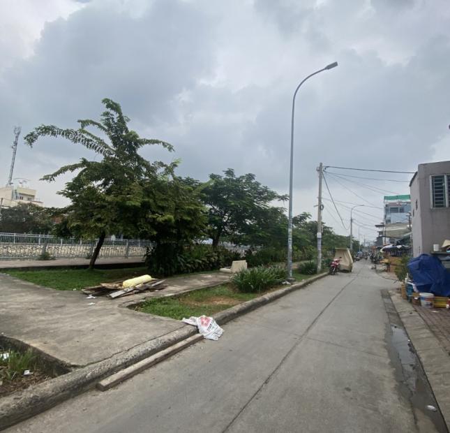 Nhà đẹp mới  giá tốt nguyễn duy p12 q8 3m x 7m 2 tầng 2pn giá chỉ 2++ tỷ 