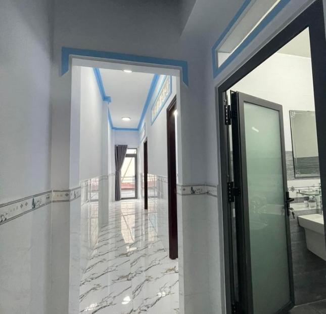 Bán nhà Huỳnh Văn Nghệ, DT 4x20, hẻm xe tải thông, sát chợ Phạm Văn Bạch, chỉ 6tỷ9