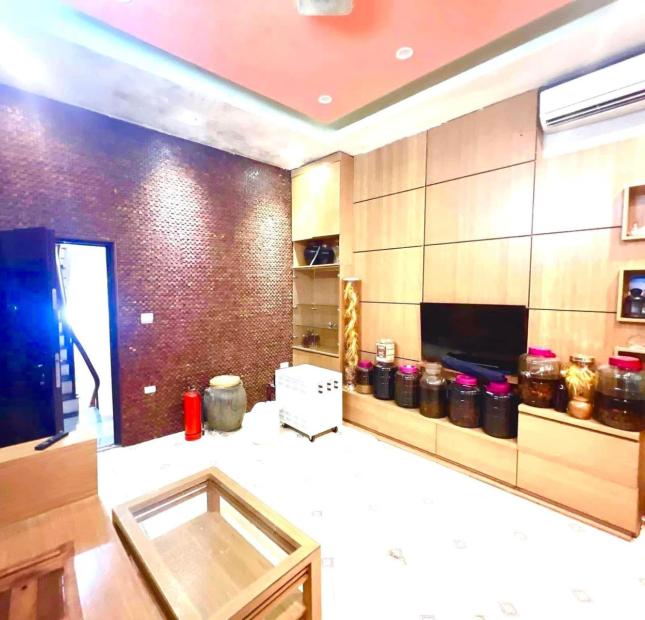 BÁN NHÀ LIỄU GIAI – 90TR/M2 X 53M – 4,98 TỶ - CỰC GẦN PHỐ - NGÕ THẲNG CÁCH Ô TÔ 50M