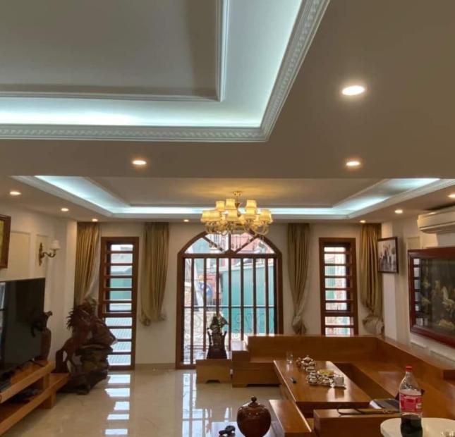 Bán nhà ngõ 134 Lê Trọng Tấn, gara 2 ô tô, sân vườn trước sau, 145m, 23 tỷ
