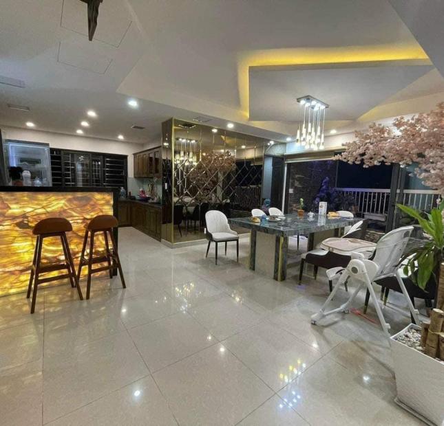 SIÊU PHẨM PENTHOUSE CC NAVITA THỦ ĐỨC - 4 PN MASTER - 200M2 SÀN - CHỦ GẤP BÁN TẶNG TOÀN BỘ NỘI THẤT.