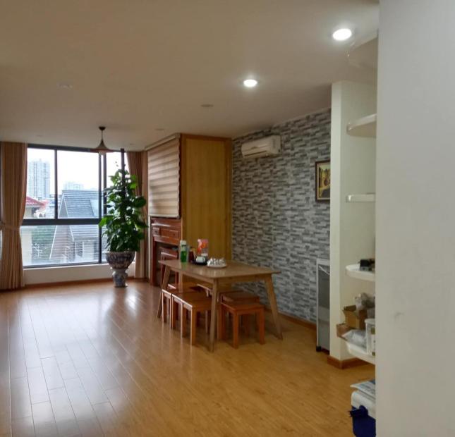 CHUNG CƯ F4 - 112 TRUNG KÍNH - LÔ GÓC - 2 NGỦ 2 WC - TẦM TIỀN NHIỀU KHÁCH QUAN TÂM. 