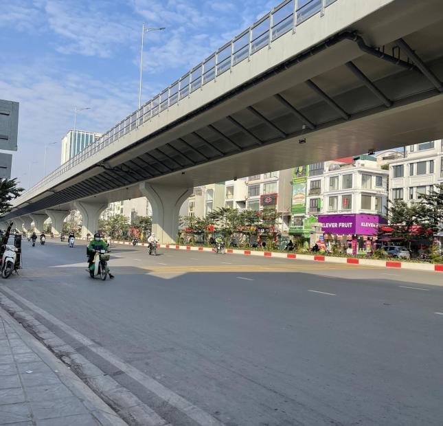 Bán nhà KINH DOANH mặt phố Minh Khai, XÂY TÒA BUILDING, 280m2, mặt tiền siêu rộng 10m, 90 tỷ