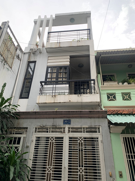 Bán gấp căn nhà đường An Dương Vương - Lê Hồng Phong, P 3, Quận 5. Giá 45 Tỷ TL