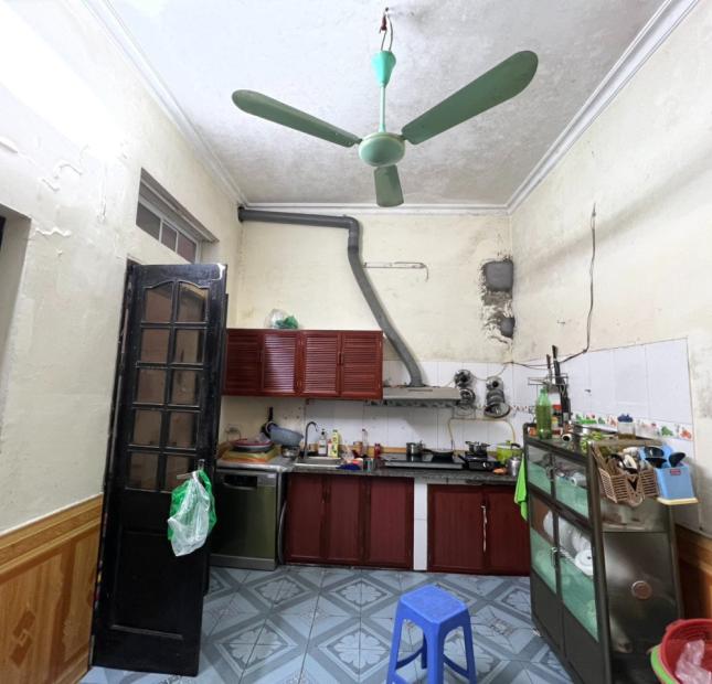 BÁN NHÀ NGỌC HÀ, BA ĐÌNH GẦN PHỐ NGÕ THOÁNG 67M Giá 4.8 Tỷ