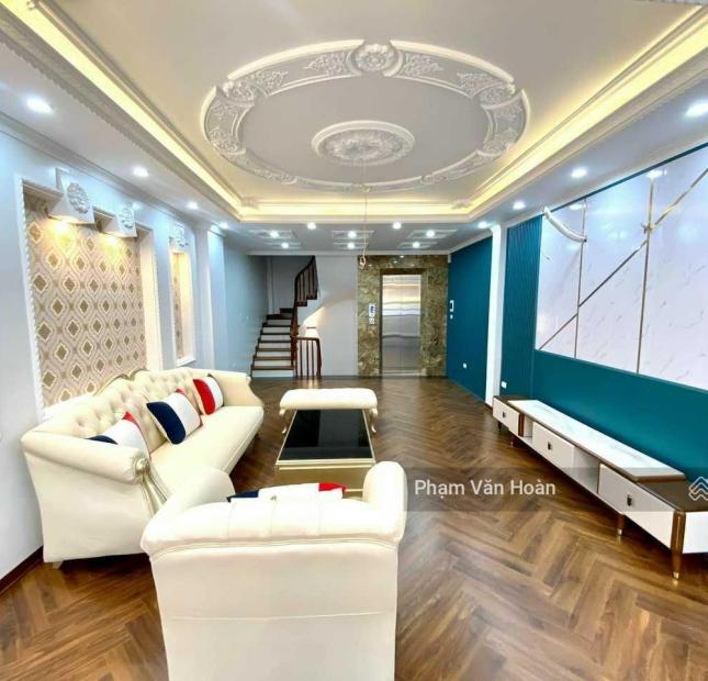 Bán nhà 6T, thang máy, lô góc kinh doanh ở khu HK Nguyễn Văn Cừ, Gia Thụy, LB 13,5 tỷ có bớt
