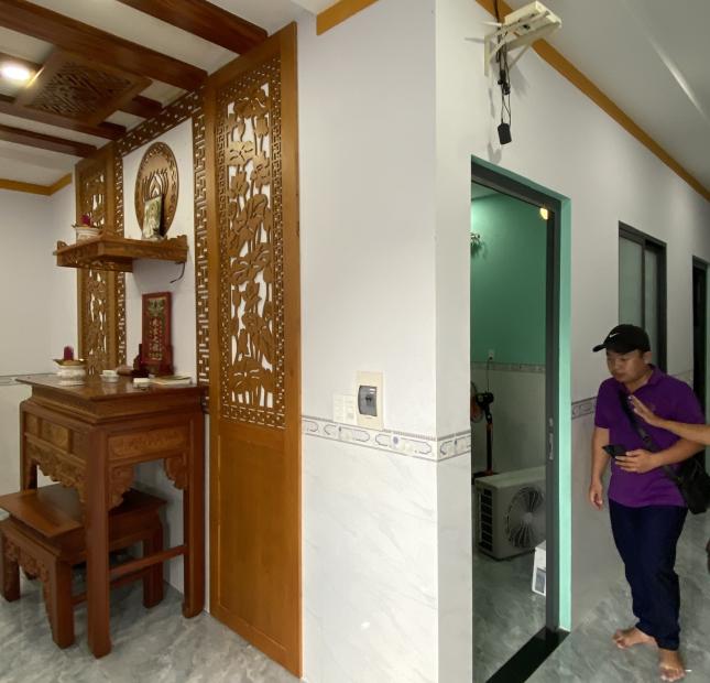 BÀN NHÀ VÀ 4 PHÒNG TRỌ KCN MĨ PHƯỚC 2 THÔNG QL13 CHỈ 200M