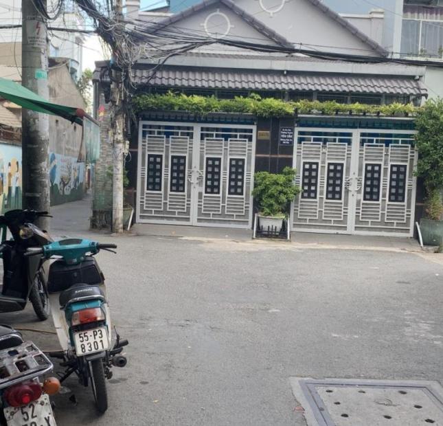 BÁN NHÀ TRẦN XUÂN SOẠN HẺM Ô TÔ , NGANG KHỦNG 7.4M , 50.17 M2 , NHỈNH 6 TỶ