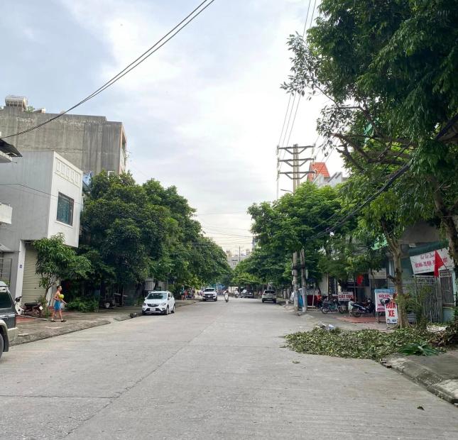 BÁN ĐẤT MẶT ĐƯỜNG BÃI MUỐI,P.CAO THẮNG. DT:86.6M2,MT:4.44M.H:ĐB !!!
