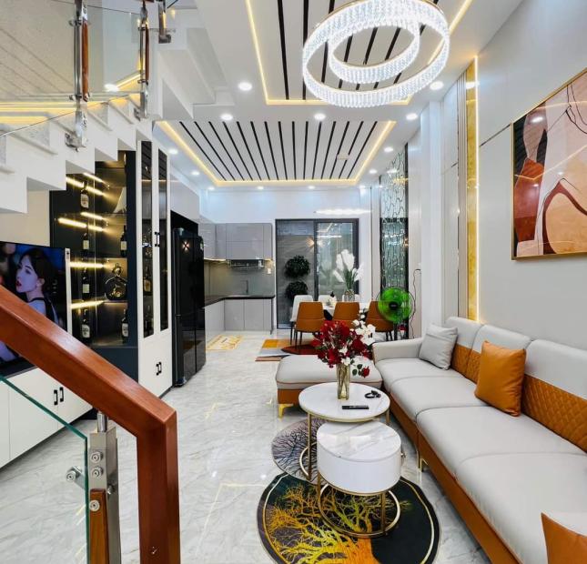 Bán nhà mới Nguyễn Văn Khối 5 tầng siêu đẹp ô tô ngủ trong nhà 