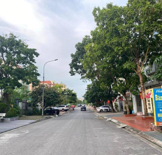 BÁN ĐẤT BIỆT THỰ KĐT VƯNG ĐÂNG,P.YẾT KIÊU. DT:300M2,MT:12M.H:ĐN