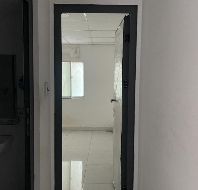 NHÀ QUẬN 1 - HAI MẶT HẺM - KO LỘ GIỚI - KO QUY HOẠCH - 39,2M2 GIÁ CHỈ 5.0 TỶ !!!