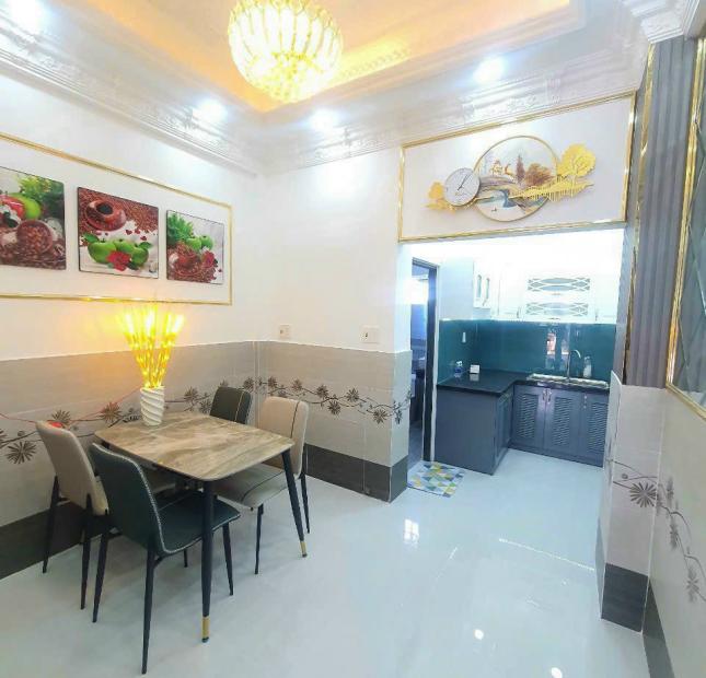 Bán nhà đẹp nội thất cao cấp Huỳnh Tấn Phát, Nhà Bè, Dt 3,2x11m. Giá 1,65 tỷ