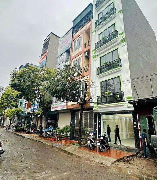 Bán nhà 6 tầng phố Lê Trọng Tấn, có thang máy đối diện đô thị Parkcity Hà Đông - Hà Nội. LH 0814977869