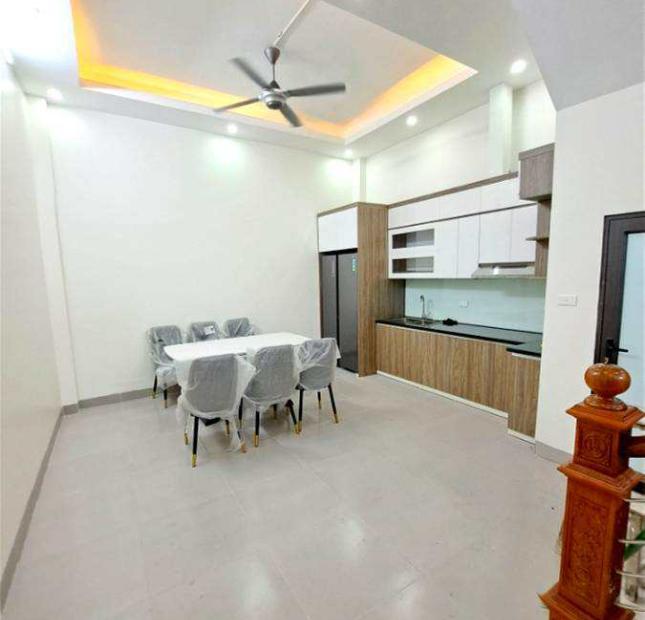 Siêu phẩm nhà mới đẹp 10m ra mặt phố Đại La, Quận Hai Bà Trưng, Diện tích 50m2, Hơn 7 tỷ