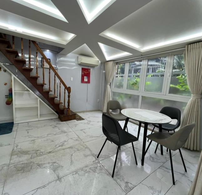Nhà hẻm xe hơi 6m Nguyễn Tri Phương - Sát ĐH UEH cơ sở B - Tặng nội thất - Nhỉnh 7 tỏi