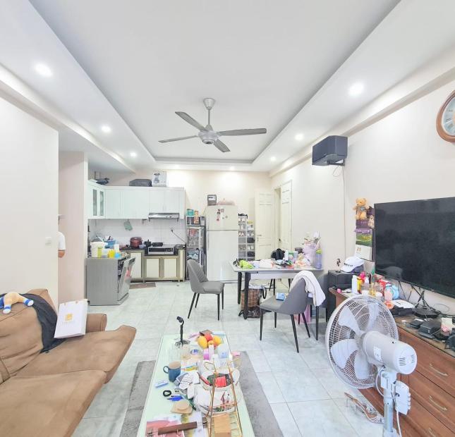 Bán chung cư 27 Lạc Trung 88m2, Giá: 2.65 tỷ, Ở ngay 0969568293