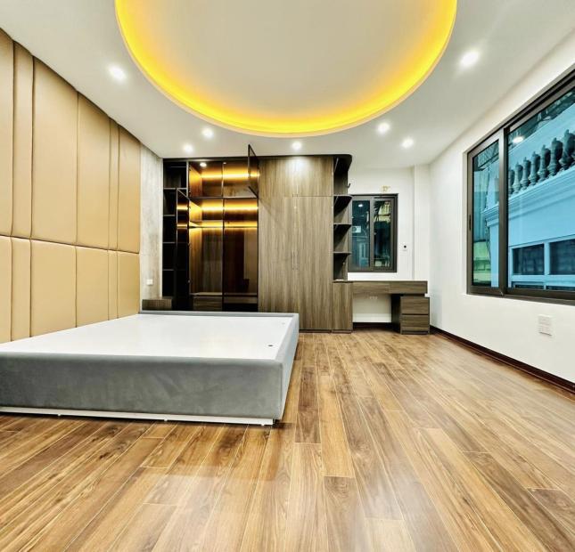 Bán nhà ngõ 41 Thái Hà 40m2, 7T, MT8m lô góc chỉ hơn 7 tỷ quá hiếm quận Đống Đa