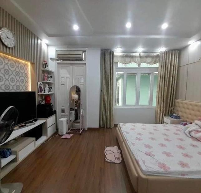 bán nhà gần phố Quang Trung Hà Đông phân lô,  ô tô dừng đỗ, kinh doanh 40m, 4 tầng. lh 0962780005