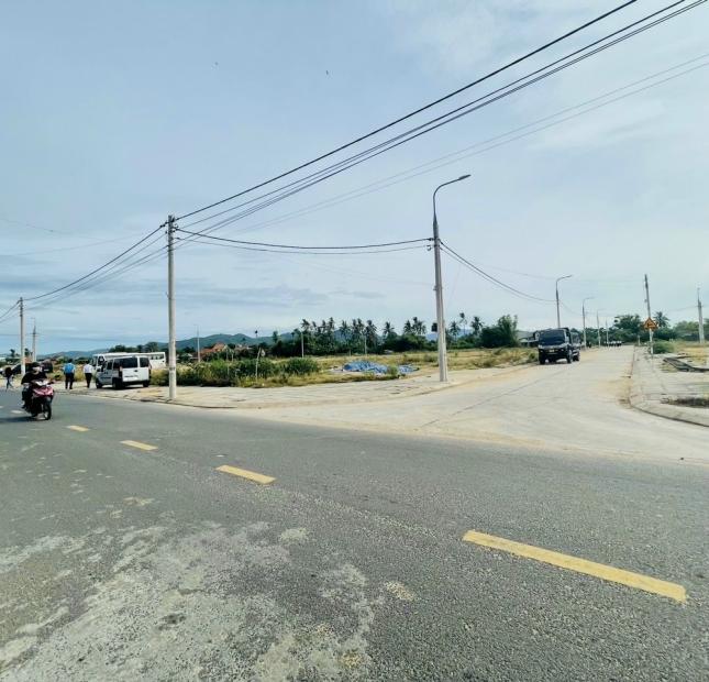 Thu hồi vốn lô đất trúng đấu giá kề quảng trường Đông Hòa, bán nhanh 1 tỷ 79, bao thuế phí.