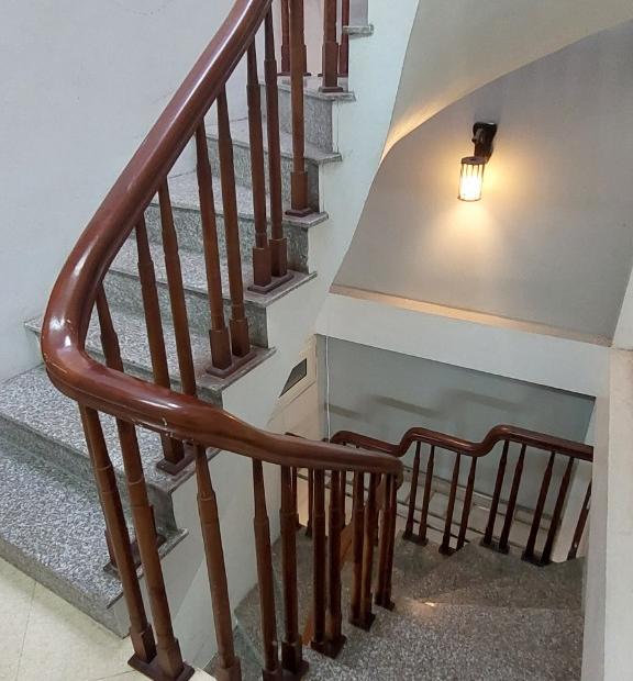 Bán nhà Yên Phúc-Hà Đông 4Tx38m2, gần KĐT Văn Quán, ô tô cách nhà 10m, giá 4,x tỷ. LH: 0984672007