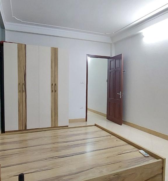 Bán nhà Yên Phúc-Hà Đông 4Tx38m2, gần KĐT Văn Quán, ô tô cách nhà 10m, giá 4,x tỷ. LH: 0984672007
