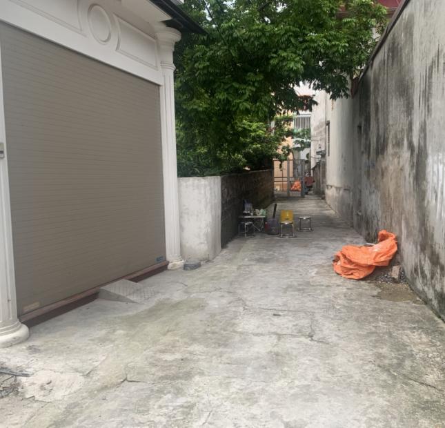Với 2,6 tỷ có ngay 34m2 đất tổ 5 Thạch Bàn, an cư đỉnh, gần trường gần chợ chỉ 300m