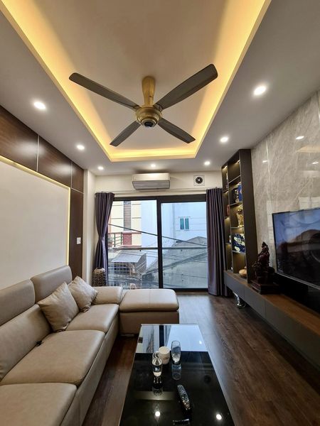 Siêu hiếm nhà Cầu Giấy Ô TÔ-KINH DOANH-Ở VIP nhỉnh 5 tỷ.