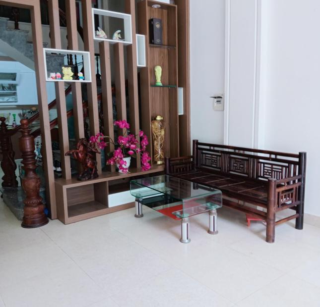 Cho thuê nhà riêng , 4 tầng , full đồ gần siêu thị Mega Market Sở Dầu , Hồng Bàng