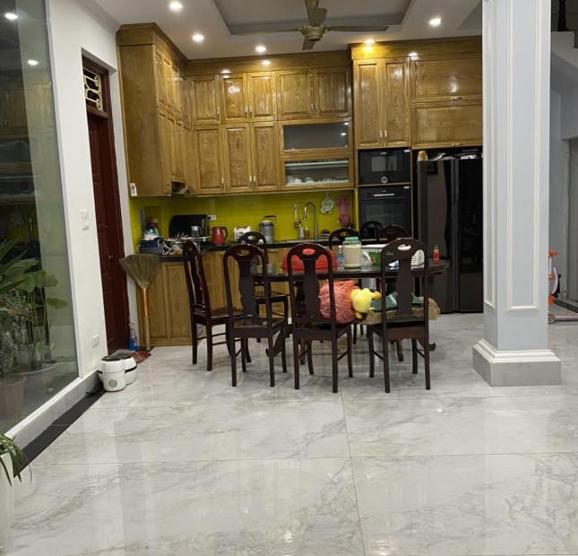 Bán nhà đẹp GR oto Khương Trung Thanh Xuân 68m2 5t mt 7.5m chỉ 9 tỷ TLCC 0917420066