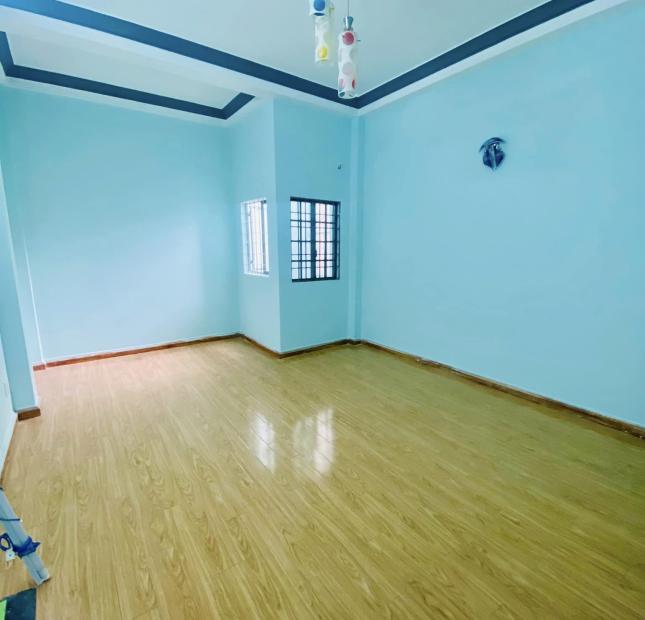 NHÀ HẺM NHỰA XE TẢI THÔNG ĐÀO DUY ANH, HỒNG HÀ, NGANG 4 x 21M, 4 TẦNG CHỈ NHỈNH 15 TỶ