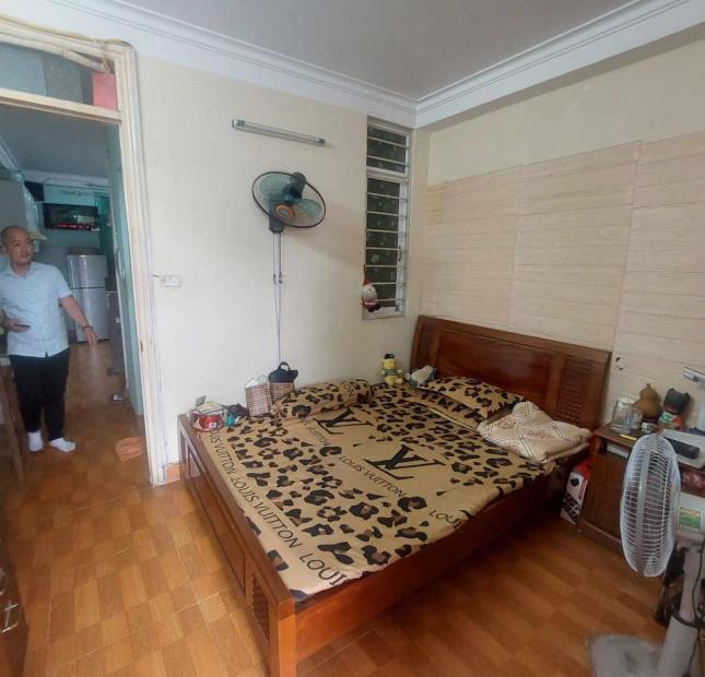 Chung cư MINI GIÁ SIÊU HỢP LÝ - CẦU THANG RỘNG - THANG MÁY XỊN XÒ - Ô TÔ ĐỖ CỔNG