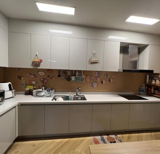 Bán căn hộ chung cư cao cấp StarLake KĐT Tây Hồ Tây 114m 2PN full nội thất cao cấp. LH: 0961127399