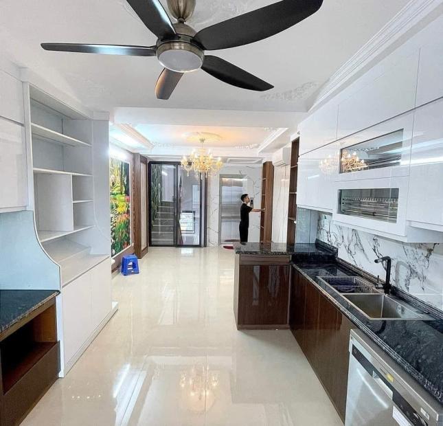 Bán nhà phân lô quận HBT, nhà đẹp, gara, 7T thang máy, KD VP